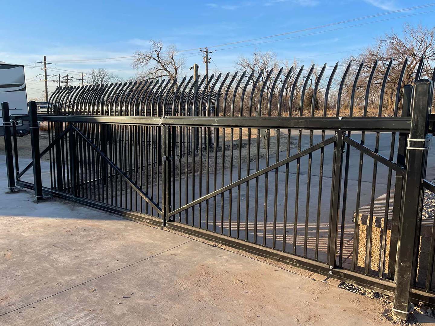 Piedmont Oklahoma residential and commercial fencing